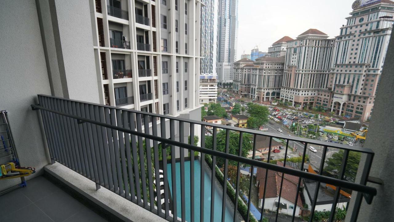 Klcc The Mews Home Куала-Лумпур Экстерьер фото
